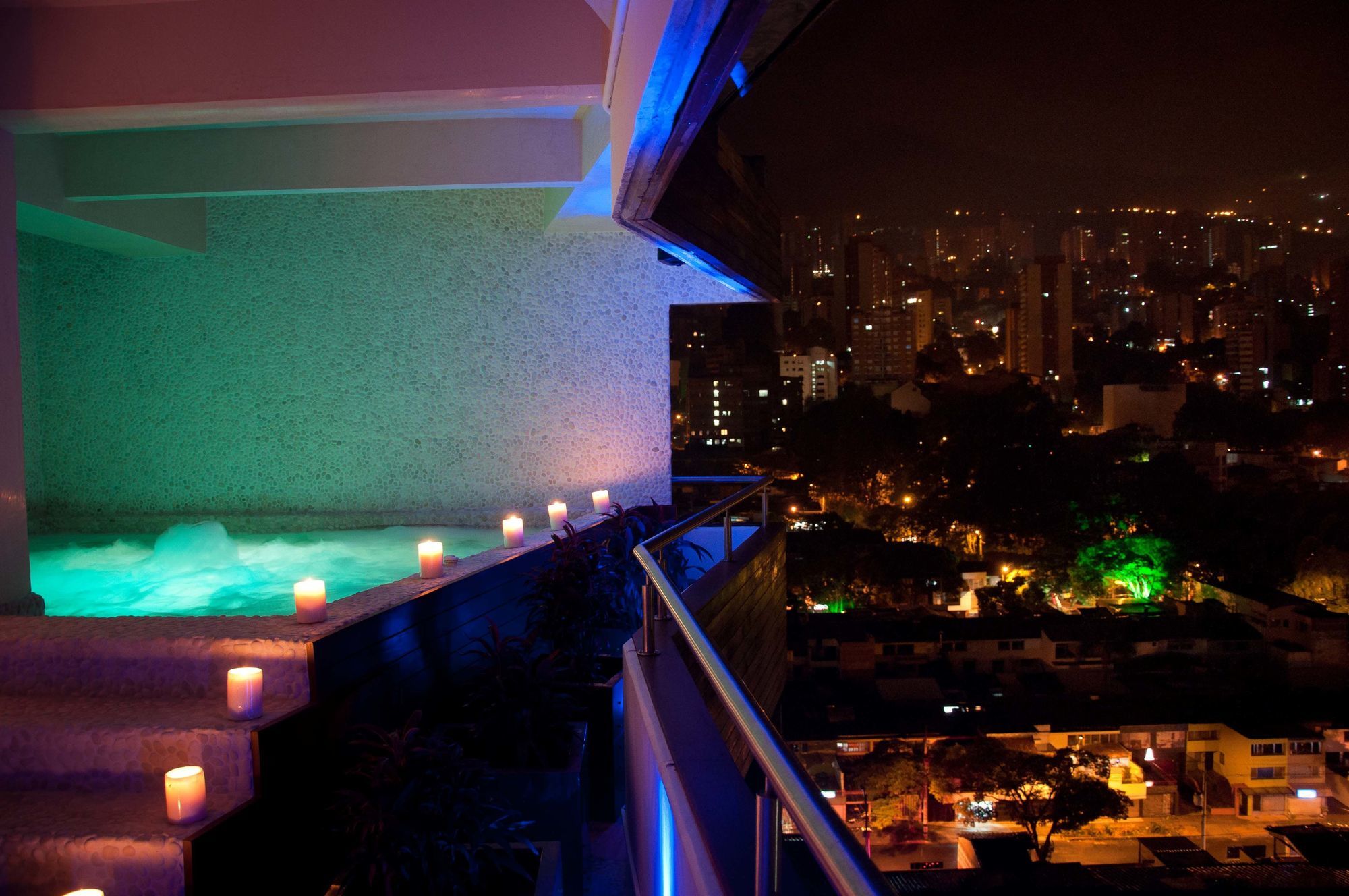 The Charlee Hotel Medellín Zewnętrze zdjęcie